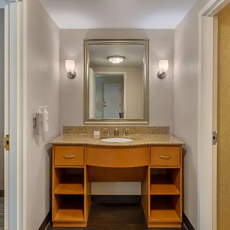 Hampton & Nashville-vanderbilt-elliston Place Hotel 3*