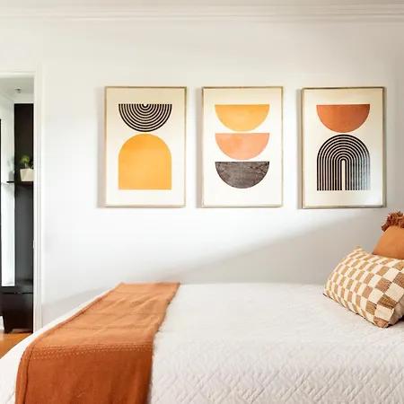 Walk To Downtown Broadway With Pool, Parking And Patio Nashville