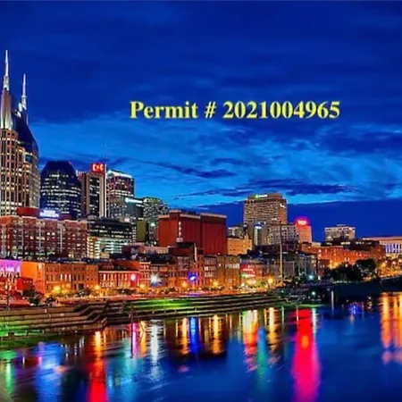 Huge Roofdeck W Views - 9 Beds * Nashville