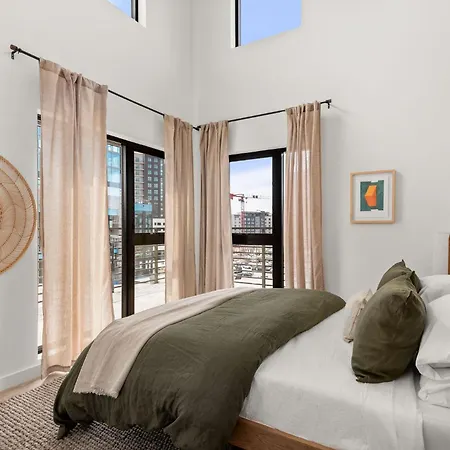 Hyve Apartment