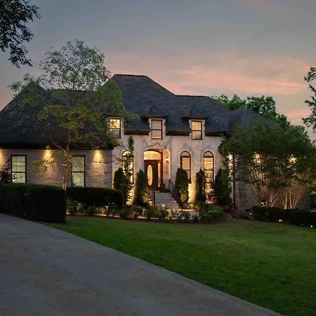 Luxury@lake Mansion Pool/hot Tub For Discerning Tastes *