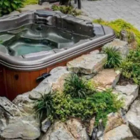 Holiday home Luxury@lake Mansion Pool/hot Tub For Discerning Tastes