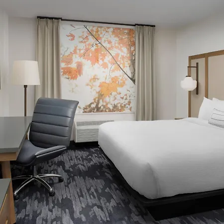 Hotel Fairfield & Near Vanderbilt Nashville