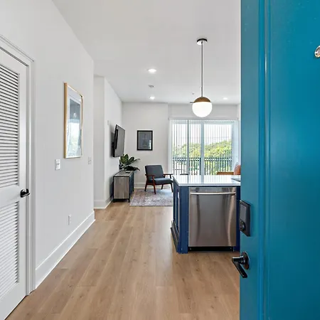 Tranquil Haven Close To Broadway With Free Parking *