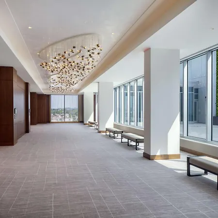 Conrad 5* Nashville