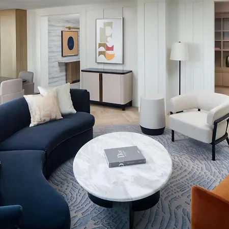 Conrad Hotel 5*