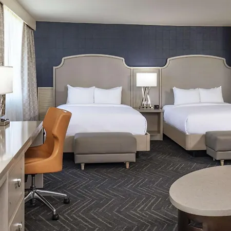 Hotel Doubletree By Hilton Downtown Nashville