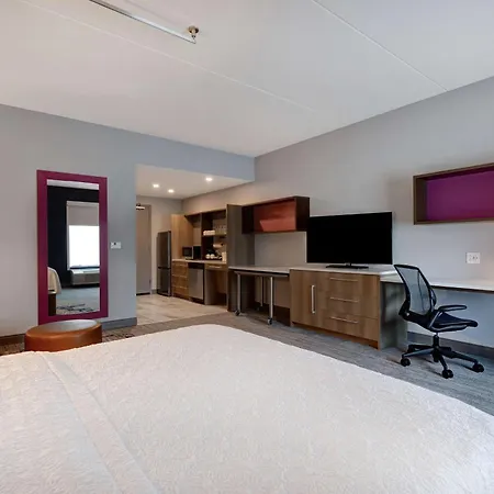 Hotel Home2 By Hilton Downtown-metrocenter 3*
