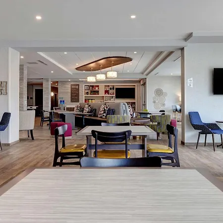Hotel Home2 By Hilton Downtown-metrocenter Nashville