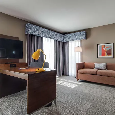 Hotel Hampton & By Hilton North Skyline Nashville