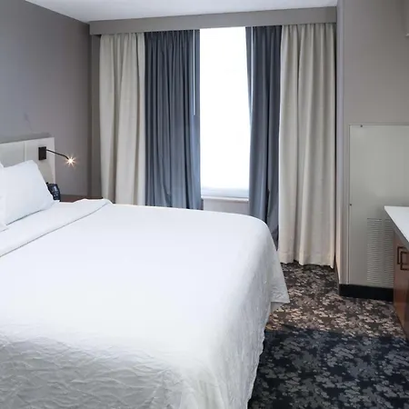 Hilton Garden Vanderbilt Hotel Nashville