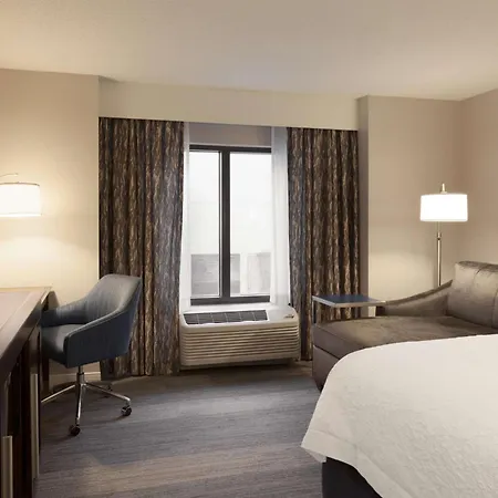 Hotel Hampton & Nashville-downtown Nashville