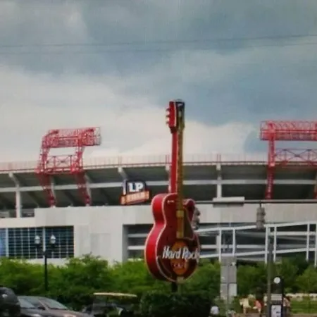 New Listing Gorgeous Downtown On The River Walk To #2 * Nashville