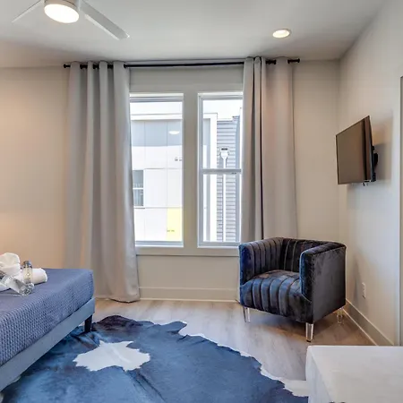 Holiday home East Nash Oasis - 13 Beds - Going Fast Nashville