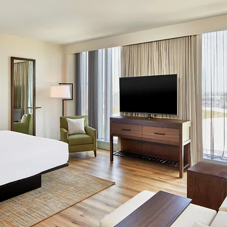 Embassy By Hilton Downtown Hotel Nashville