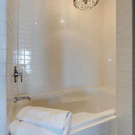 Amazing 2 Bd 4th Floor With Spectacular Views Holiday home *