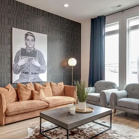 Modern Monroe - Private Rooftop - Minutes To Broadway Nashville