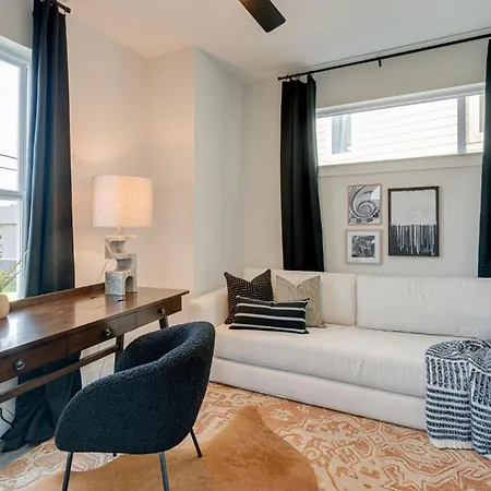 Holiday home - 5627, 5629, 5631 Lenox Ave - Combo *