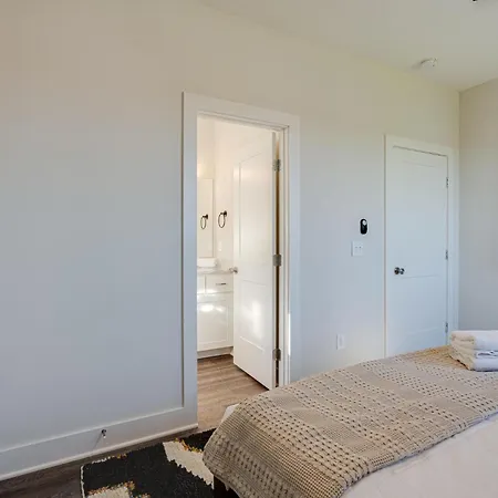 - 5623, 5625, 5627 & 5629 Lenox Ave - 4 Combo Holiday home Nashville