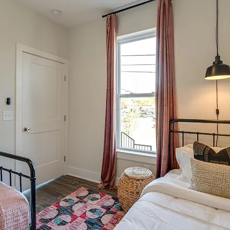 - 5623, 5625, 5627 & 5629 Lenox Ave - 4 Combo Holiday home Nashville