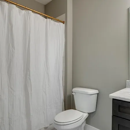 - 4405 Kentucky Ave Unit 402 Holiday home