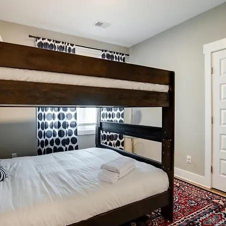 Holiday home - 4405 Kentucky Ave Unit 402 Nashville