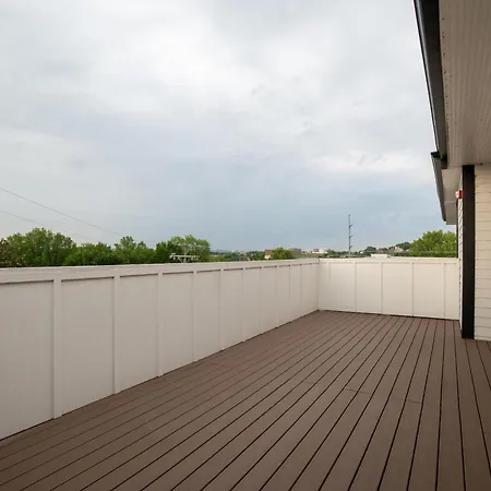 - 4405 Kentucky Ave Unit 402 Holiday home Nashville