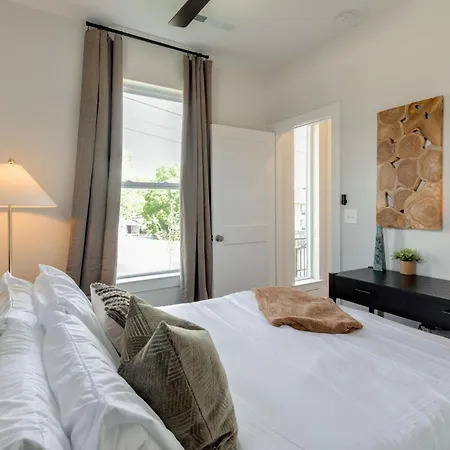 Holiday home - 5627, 5629, 5631 Lenox Ave - Combo
