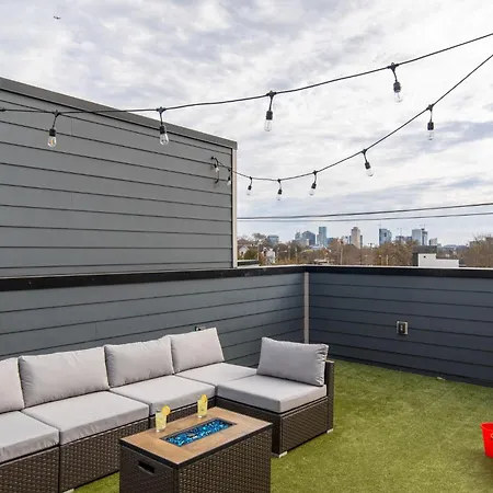 Holiday home Eternal Emerald - 2 Homes - Minutes To Broadway *