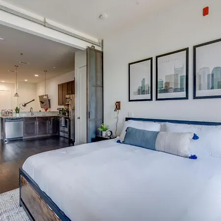 Holiday home Lofts At 30th - Urban - Minutes To Broadway