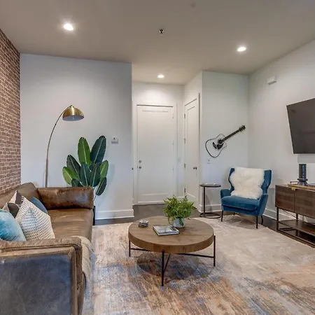 Holiday home Lofts At 30th - Urban Cityscape - Mins To Broadway Nashville