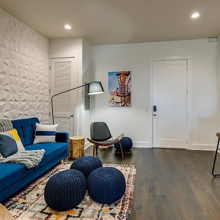 Lofts At 30th - Electric Geometric - 6 Mins To Broadway Holiday home Nashville