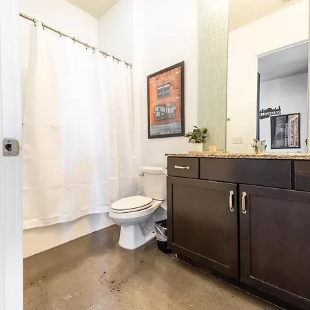 Lofts At 30th - Country Beau - 6 Mins To Broadway Holiday home Nashville