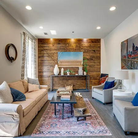 Lofts At 30th-southern Advant-garde-in West End Holiday home Nashville