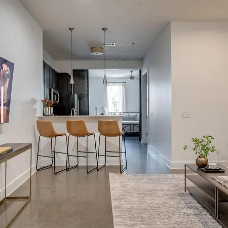 Holiday home Lofts At 30th - Modern Country - 6 Minutes To Broadway Nashville