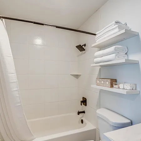 Holiday home Pet-friendly Getaway 15 Mi To Downtown Nashville