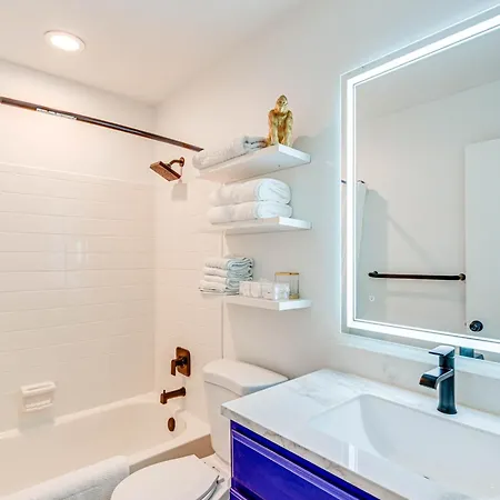 Holiday home Pet-friendly Getaway 15 Mi To Downtown *