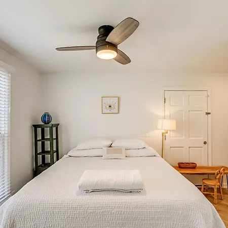 Holiday home Pet-friendly Getaway 15 Mi To Downtown Nashville
