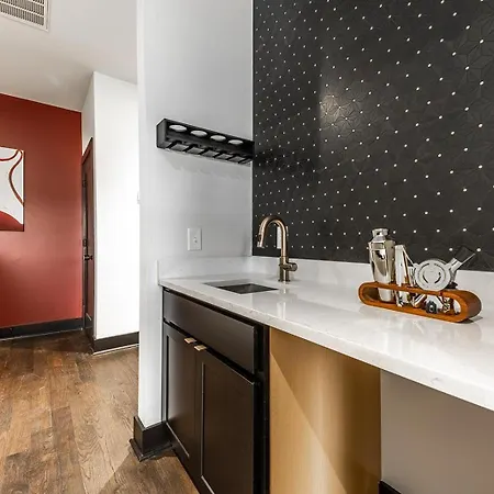 2 Designer Gulch Homes - Rooftop Hot Tub - Sleeps 24 *