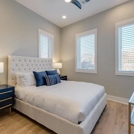 Midtown Luxe - 2 Premium Town Homes - Rooftop Hot Tub * Nashville