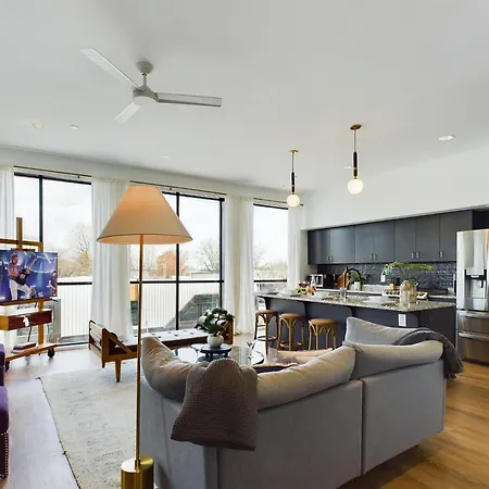 Fox - Downtown Views - 12 South Holiday home