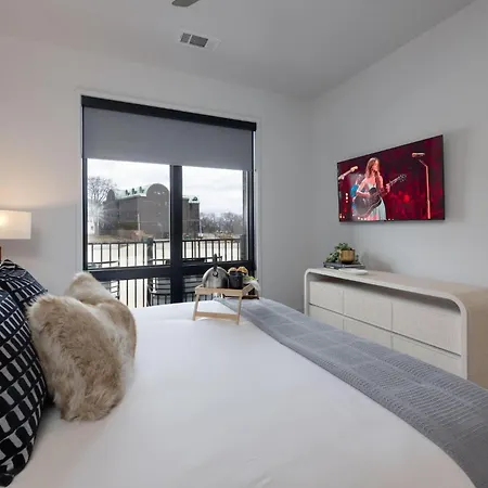 Holiday home Sounds - Odyssey - Heart Of Midtown *