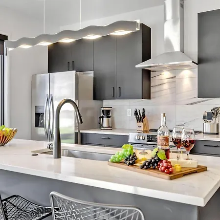 Holiday home Southern Athens - Odyssey - Heart Of Midtown *
