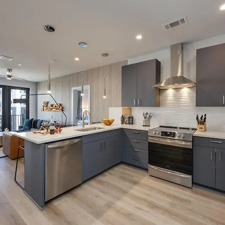 Americana-2 Side-by-side Units-west End *