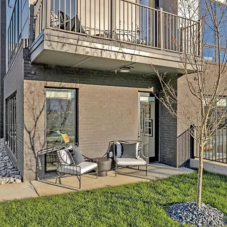 Tessera - 4 Side-by-side - Odyssey Holiday home *
