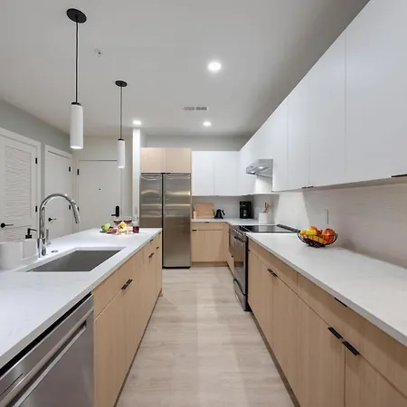 Holiday home Hyve - Timber Blanc - Walk To Broadway
