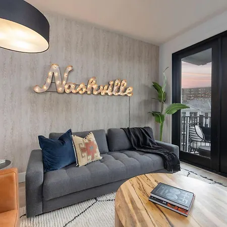 Paramount - Odyssey - Heart Of Midtown * Nashville