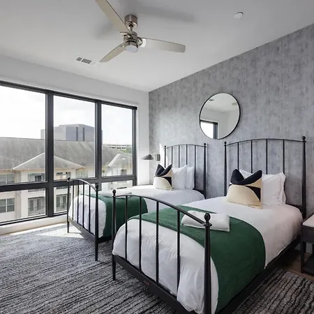 Panoramic Penthouse - Mins To Broadway - Full Gym Holiday home Nashville