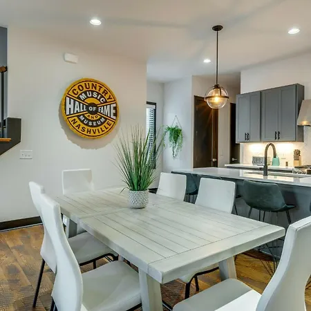 3 Designer Gulch Homes - Rooftop Hot Tub - Sleeps 36
