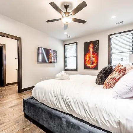 Downtown Ruby - Rooftop Hot Tub - Heart Of Gulch Holiday home